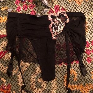Aubade suspender lace garter panty with appliqué